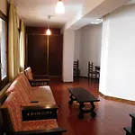 高卢餐厅酒店 酒店