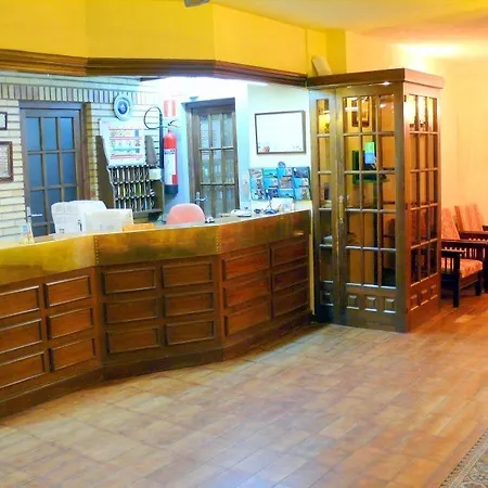 Restaurante Galias فندق