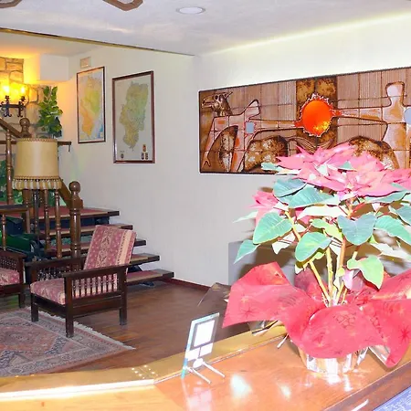 فندق Restaurante Galias 3*