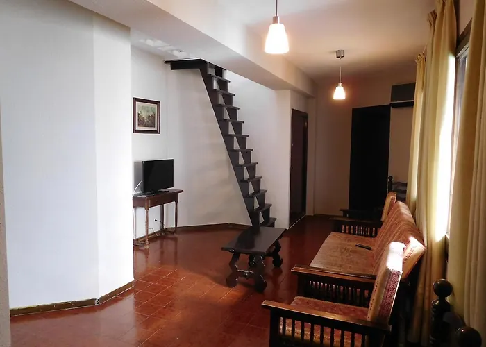 Szálloda Restaurante Galias Zuera